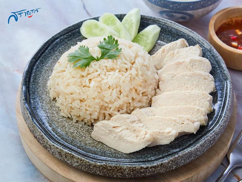 ข้าวมันไก่ Half Cal